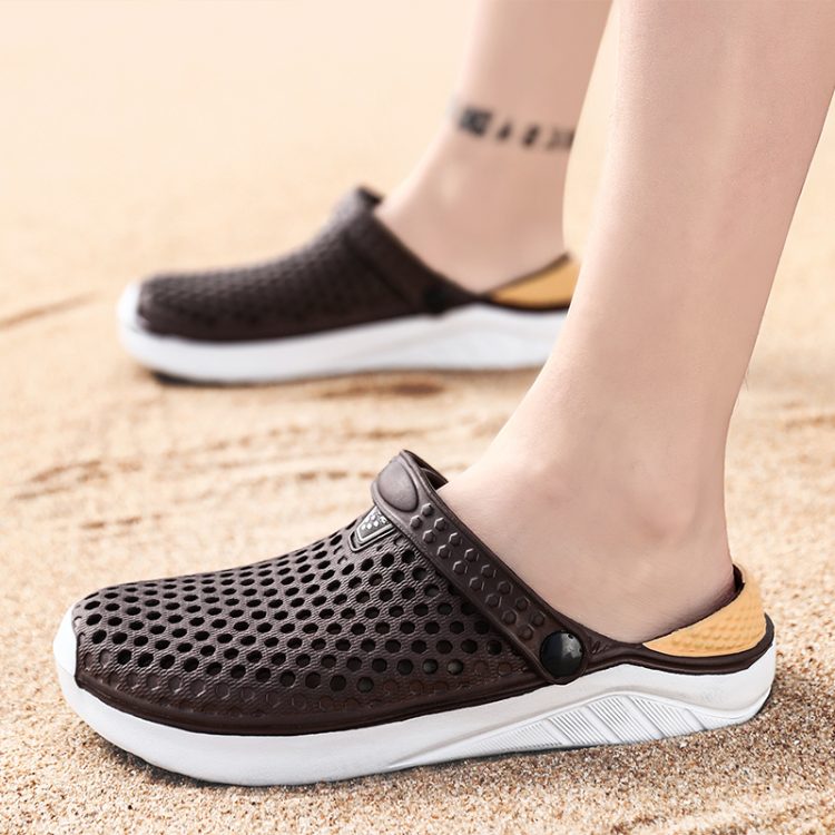 Unisex Fashion Beach Sandals Thick Sole Slipper Waterproof Anti Slip Sandals Flip Flops for Women Men 1