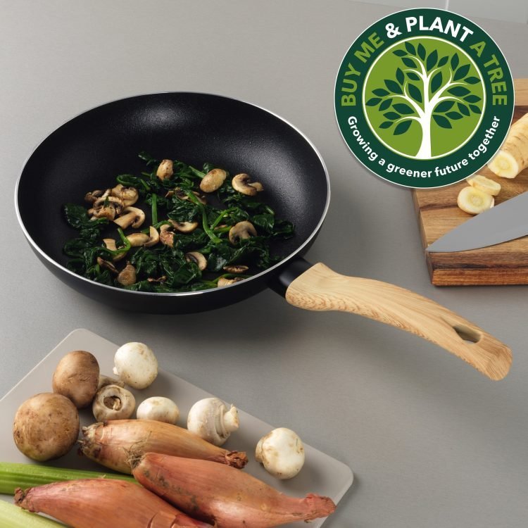 bw09015eu pat1 18897 ec2235b7 eba0 4204 9df7 d67165f8e694.jpg